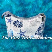 Load image into Gallery viewer, Zipper Pouch - Beach