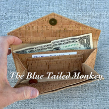 Load image into Gallery viewer, Cork Wallet - Long
