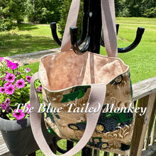 Load image into Gallery viewer, Market Tote -  TRACTORS
