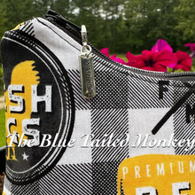 Load image into Gallery viewer, Zipper Pouch - Beef
