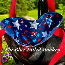 Load image into Gallery viewer, Market Tote -  FIREWORKS (Red Handles)
