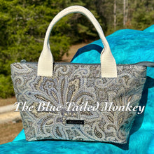 Load image into Gallery viewer, TOTINI - Blue Paisley
