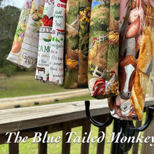 Load image into Gallery viewer, Market Tote - Chickens
