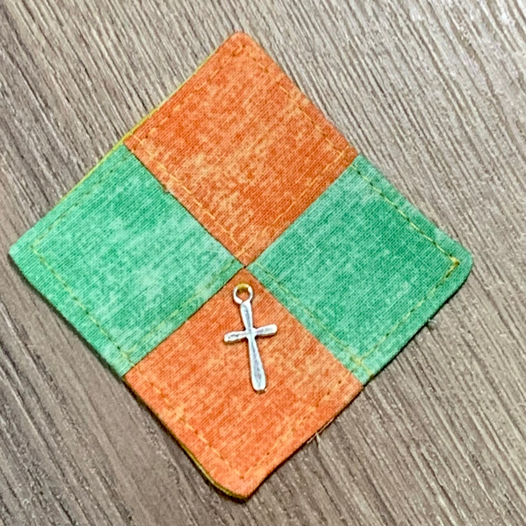 Pocket Prayer Quilt - Green / Orange